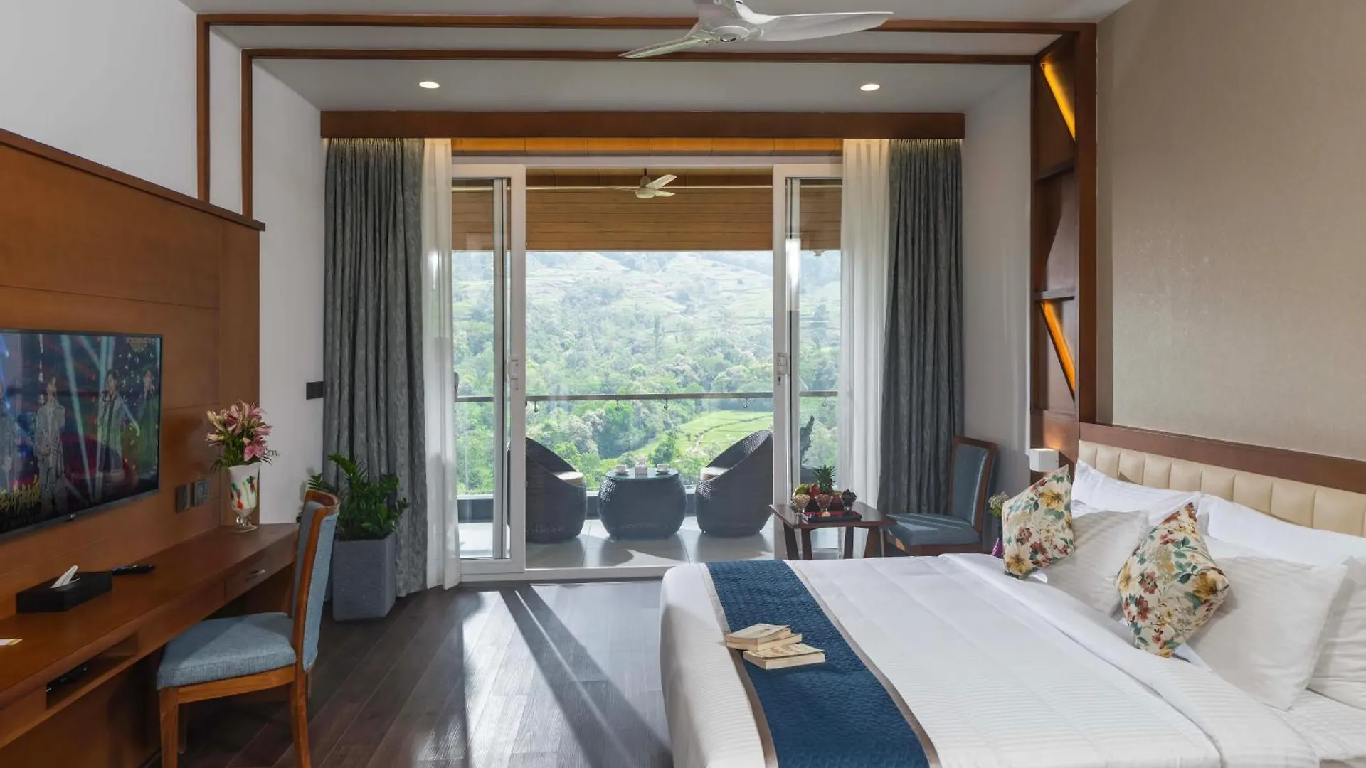 *****  The Grand Cliff Resort Munnar Viripara الهند